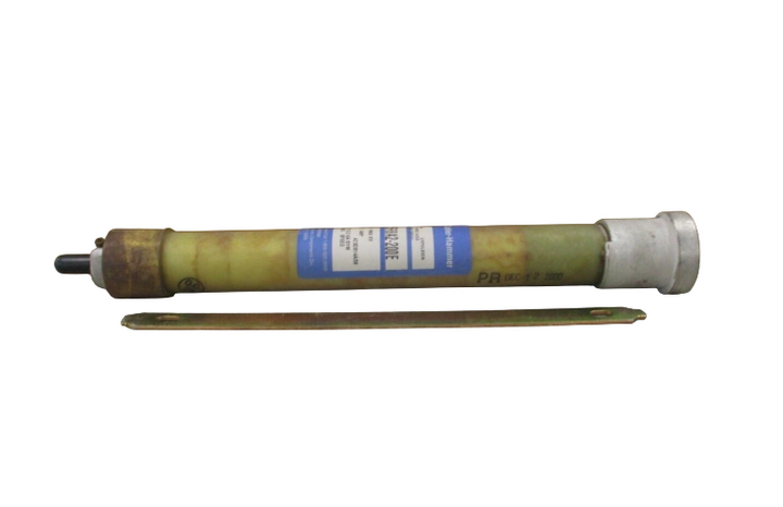 Eaton 38RBA2-200E - Medium Voltage Fuse 34.5kV 200A (IEEE C37.41 Compliant)