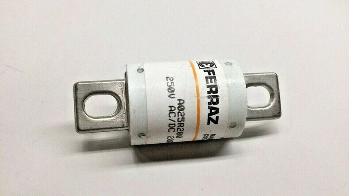 Mersen A025R200 - Low Voltage Blade Fuse 200A (250V AC/DC)