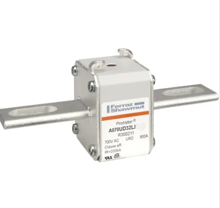 Mersen A070URD32LI0450 - LI Semiconductor Fuse 700V/450A (200kA AIC)