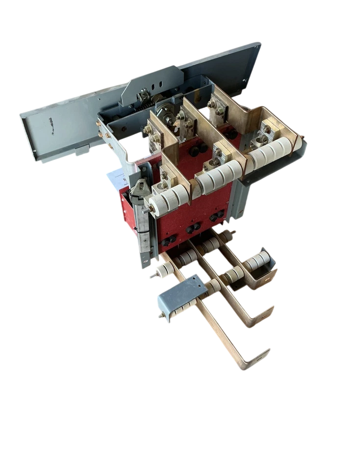 Square D BLO32080 - Bolt-Loc Fusible Safety Switch 800A@240V (200kA AIC)