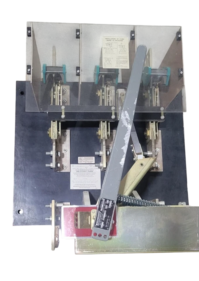 Boltswitch VL368G8 - Fusible Disconnect Switch 600V/1200A (200kA AIC @480V)