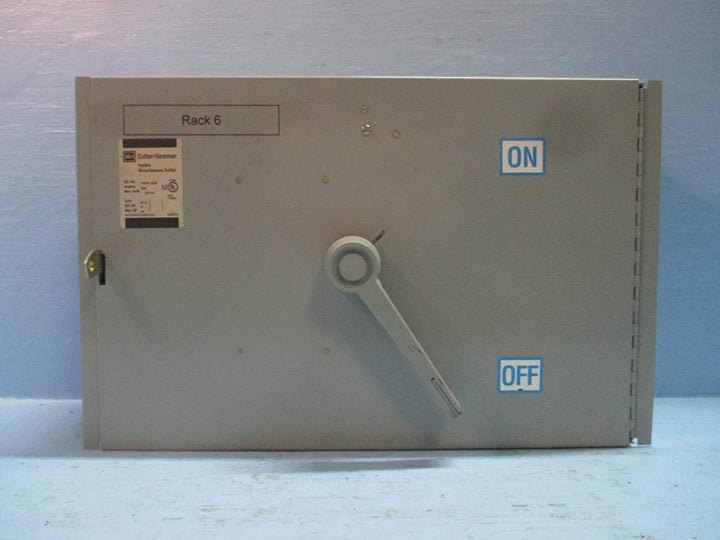 Cutler Hammer FDPW326R - Fusible Safety Switch 600A 240V 3P