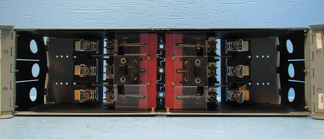 Cutler Hammer FDPWT3211R - Fusible Safety Switch, 30A 3-Pole