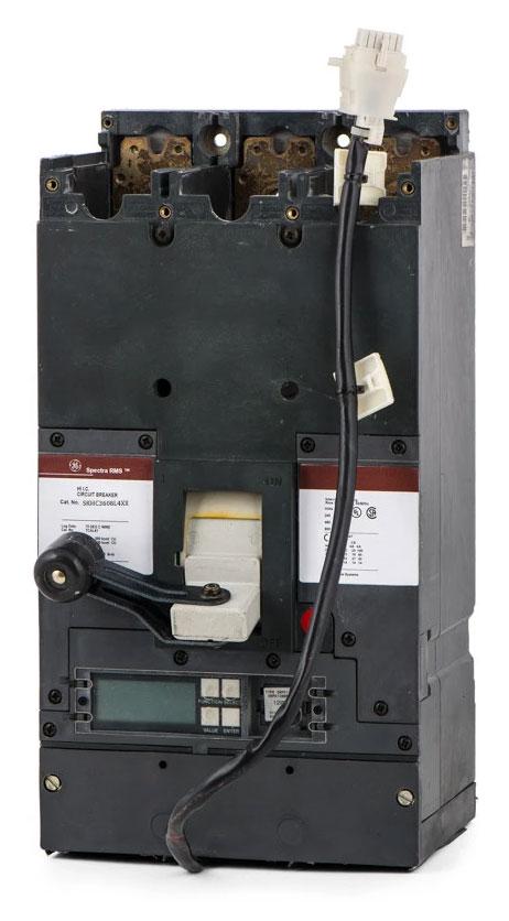 General Electric SKHC3608L4XX - Molded Case Breaker 800A 600V