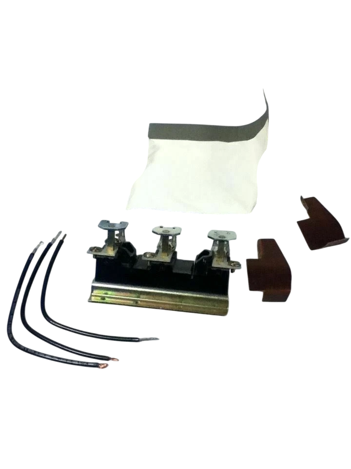 General Electric CR308X611P - Fuse Clip 600V 30A (300-Line Industrial)