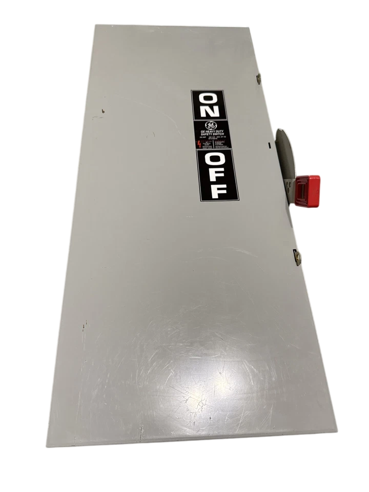General Electric TH3364J - Fusible Disconnect Switch 200A 600V (3-Pole NEMA 5)