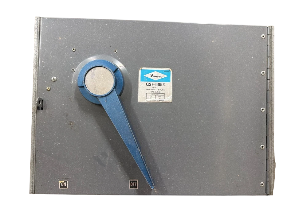 Square D QSF6053-RED-ARC-CHUTES - Fusible Safety Switch 600V/600A (3-Pole RK1/RK5 Compatible)