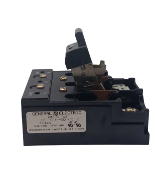 General Electric THMS32 - Fusible Disconnect Switch 600V 60A (200kA AIC)