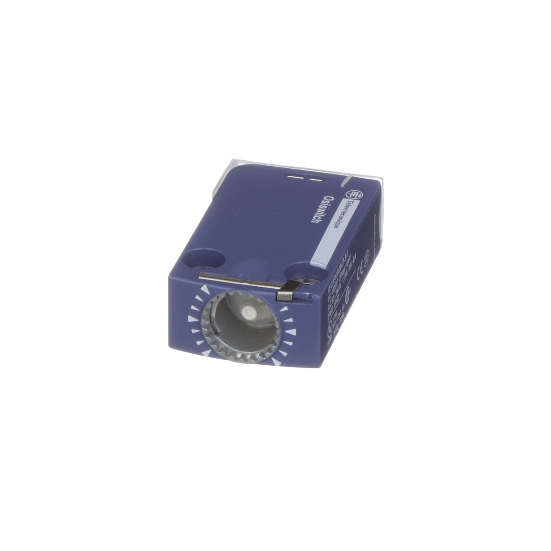 Telemecanique ZCMD21 - Limit Switch 240V (EN/IEC 60947-5-1 Compliant)