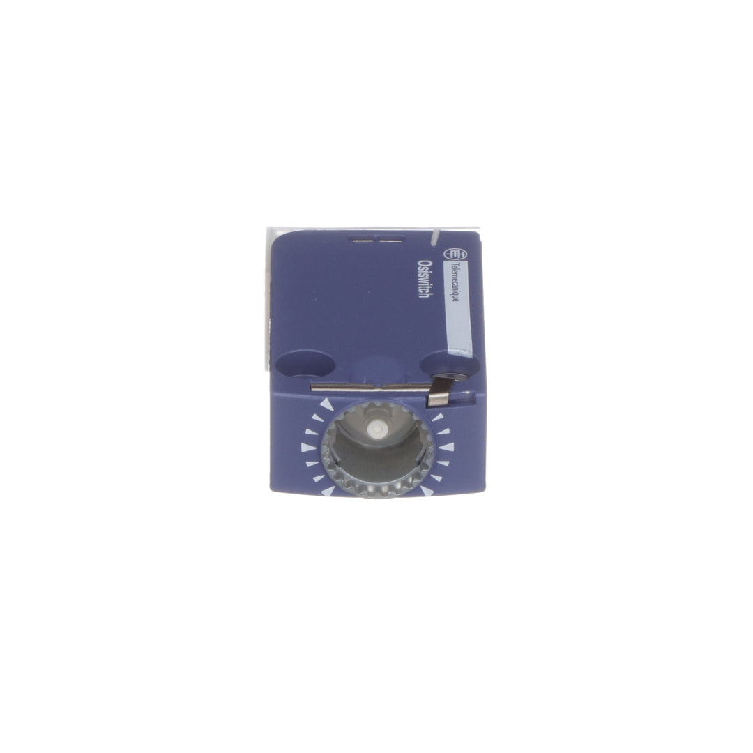 Telemecanique ZCMD21 - Limit Switch 240V (EN/IEC 60947-5-1 Compliant)