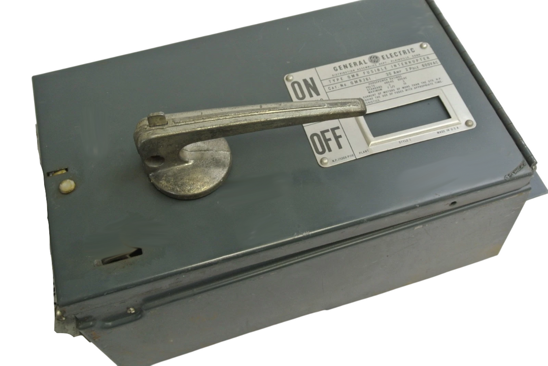 General Electric QMR261R - Fusible Safety Switch 600V AC (30A, 200kA AIC)